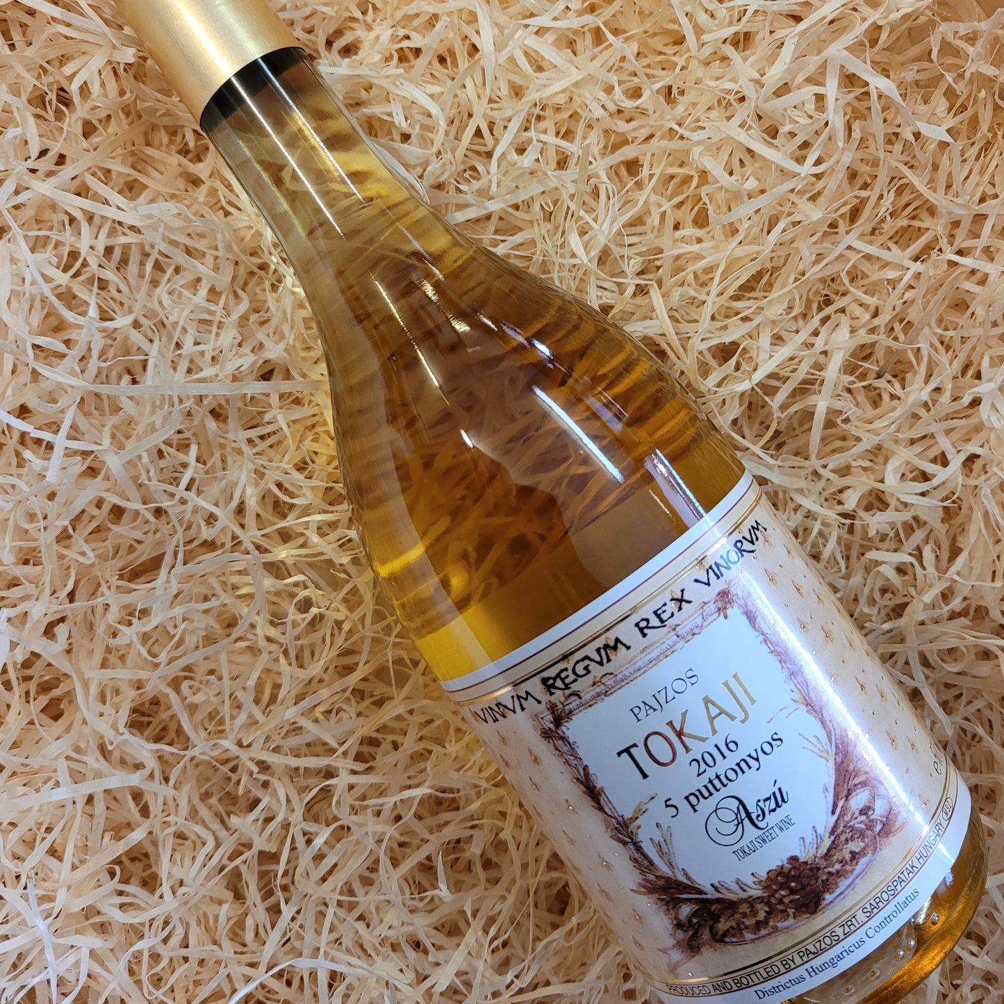 Tokaji Aszú 5 Puttonyos, Chateau Pajzos, Tokaj, Hungary 2016 (50cl) (12% Vol)