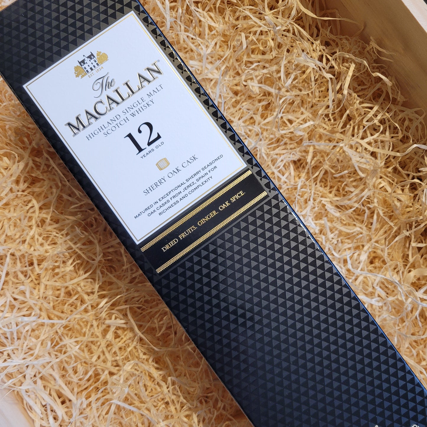 The Macallan 12 Year Old Sherry Oak Cask, Highland, Scotland (40% Vol) (70cl) (Gift Box)