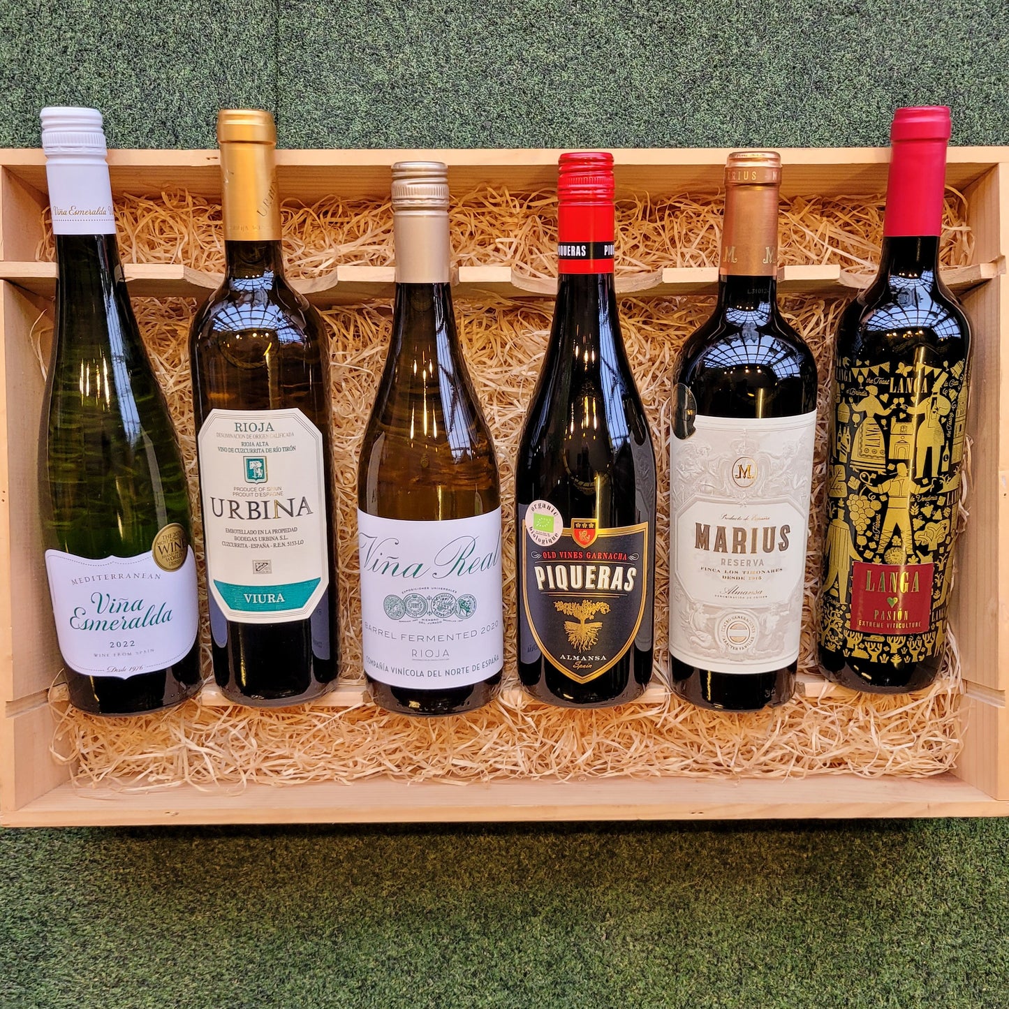 May Selection Box 2024 (Spain)