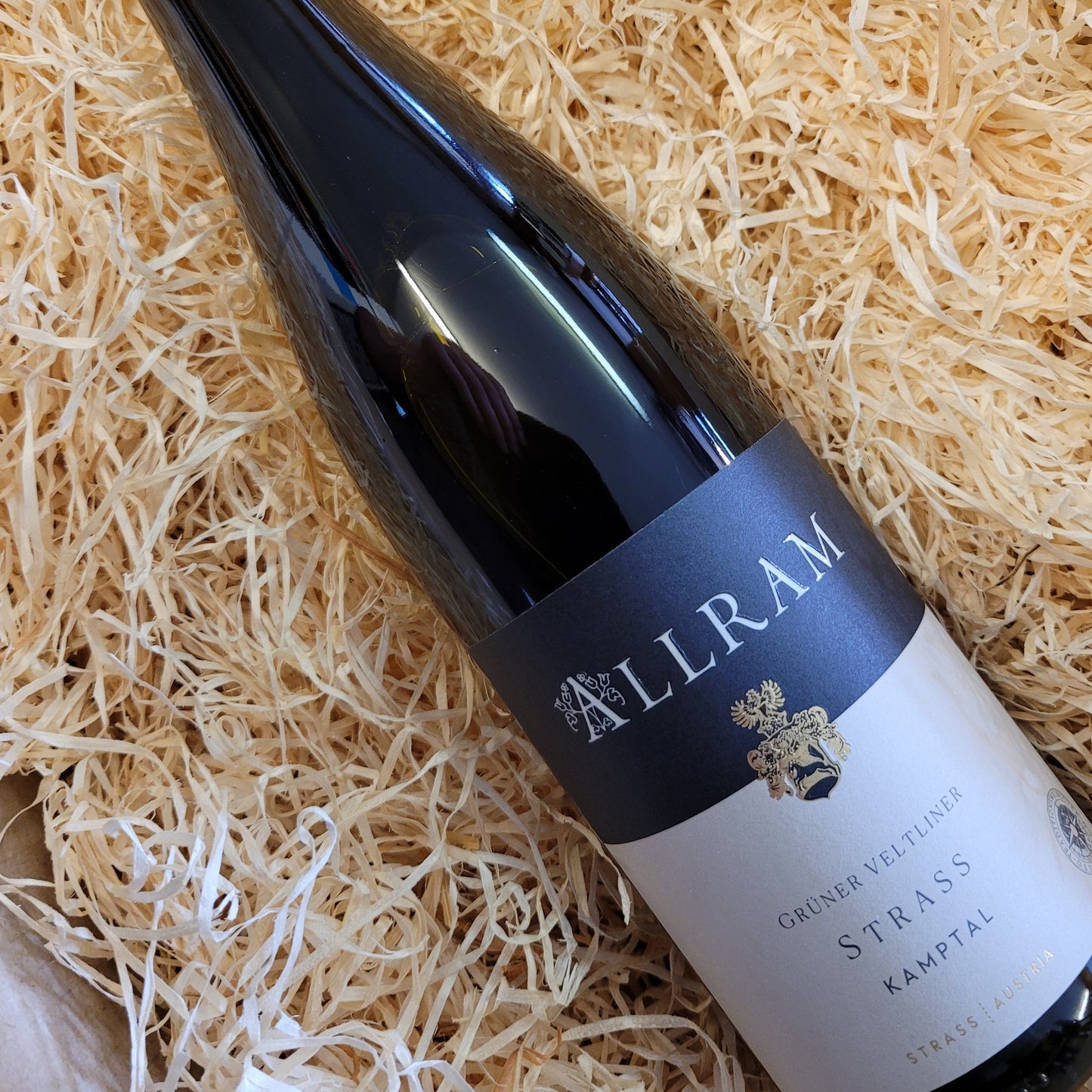 Allram Gruner Veltliner Strass, Kamptal, Austria (Vegan Friendly) 2020 (12.5% Vol)