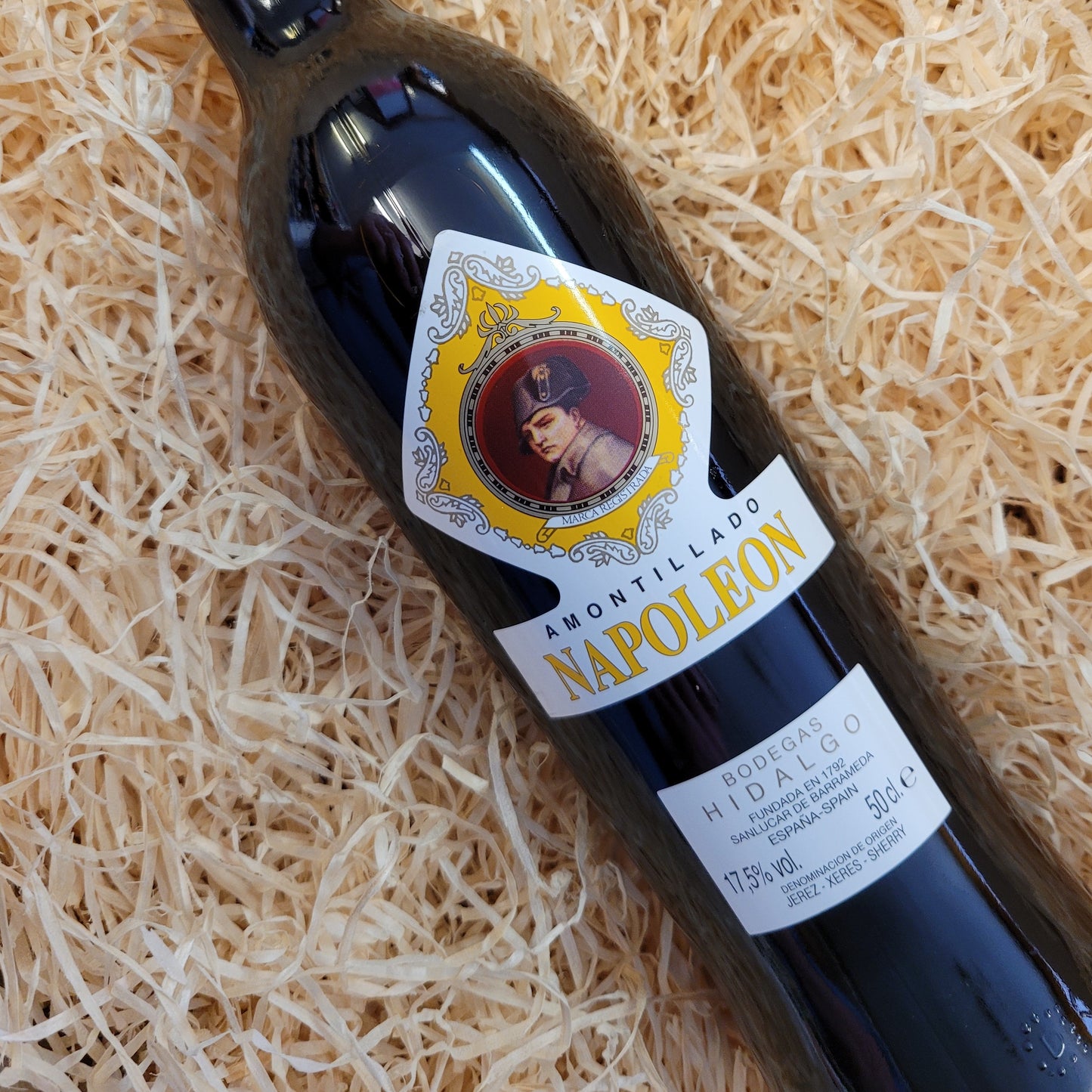 Hidalgo Amontillado Seco Napoleon, Andalucia, Spain (50cl) (17.5% Vol)