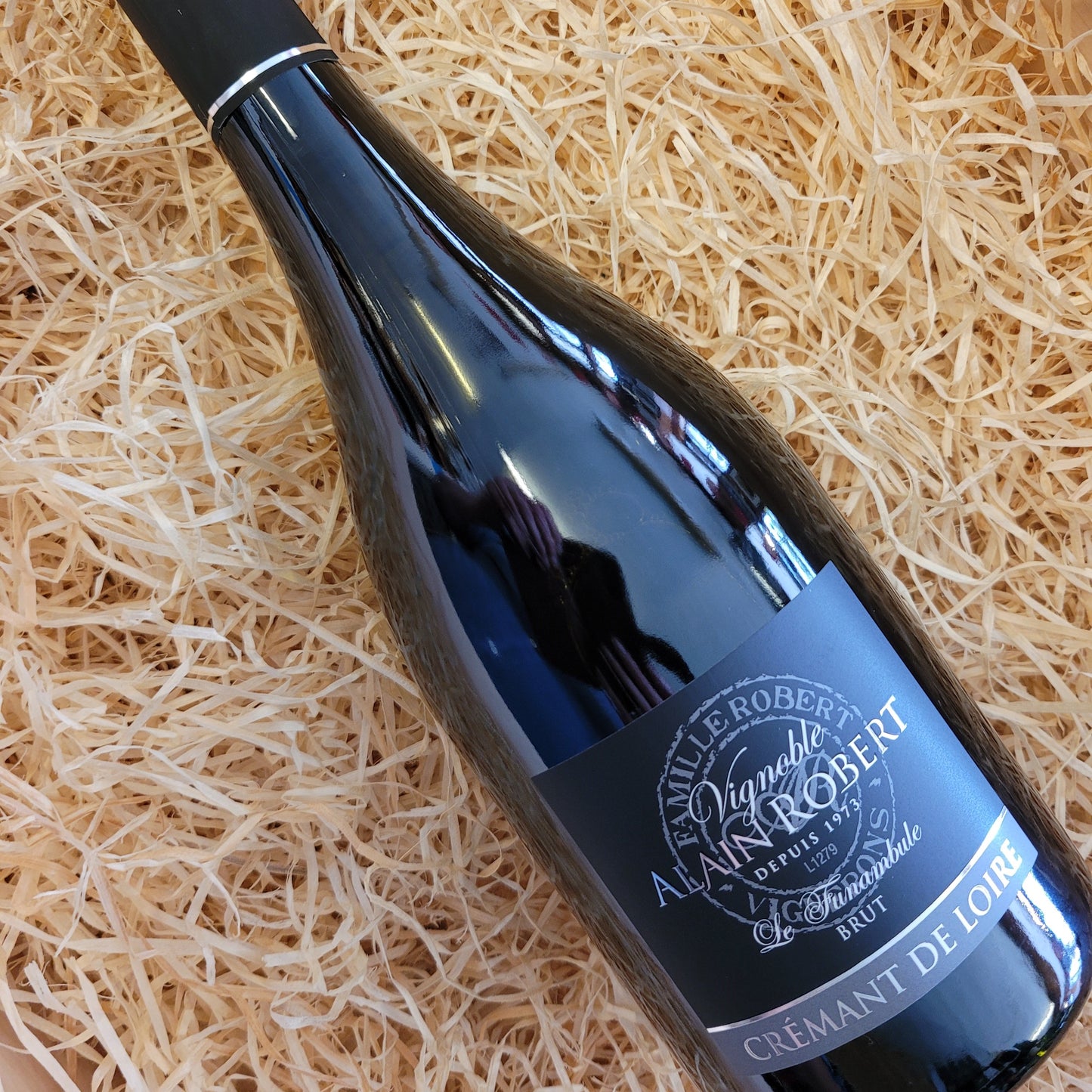 Le Funambule Crémant de Loire, Domaine Alain Robert, Loire Valley, France NV (12.5% Vol)
