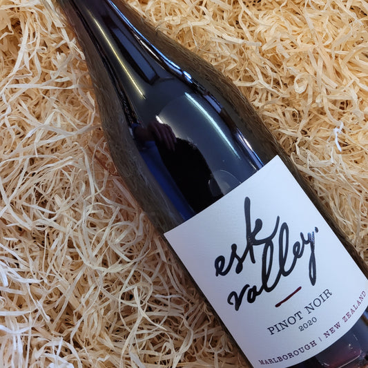 Esk Valley Pinot Noir, Marlborough, New Zealand 2020/21 (13.5% Vol)